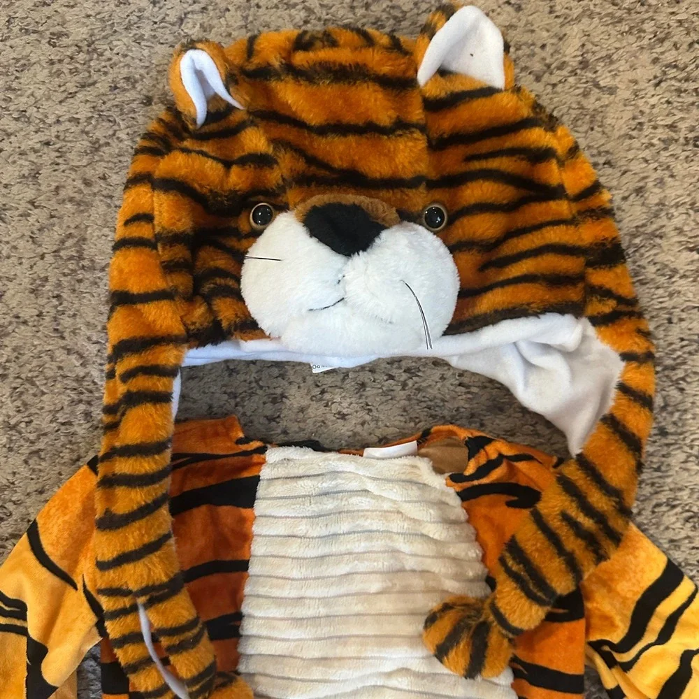 Spirit Halloween Toddler Tiger Costume Jumpsuit with Hood 18-24 Months Orange